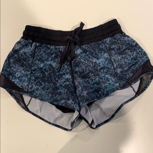 Lululemon hotty hot shorts